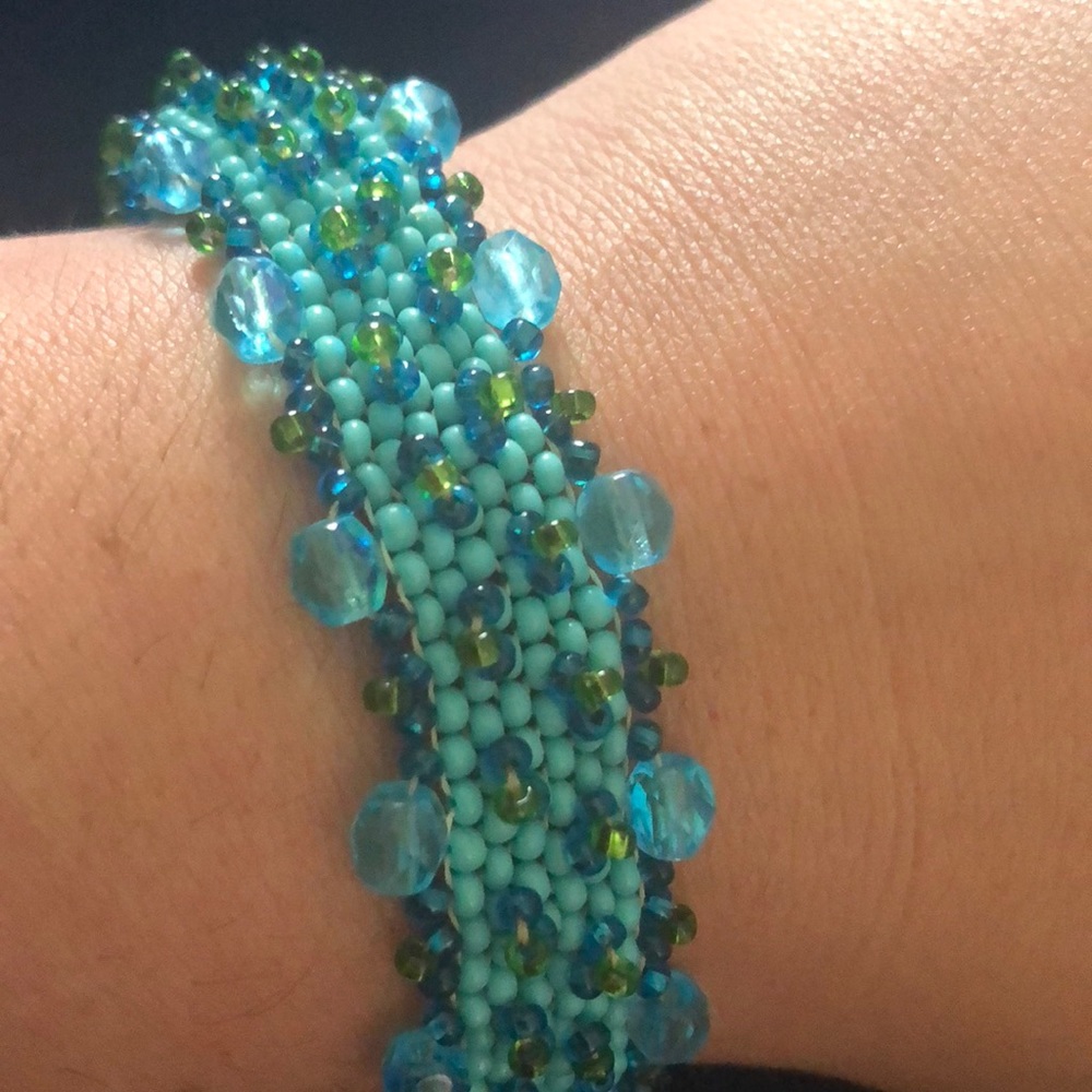 💘Unique flat beaded bracelet💘